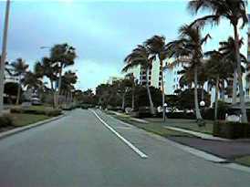 NAPLES�@���]�ԂS